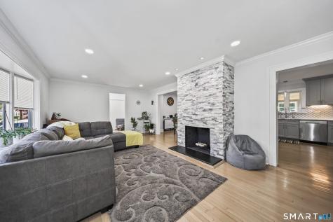 1479 Laurel Avenue Bridgeport CT 06604