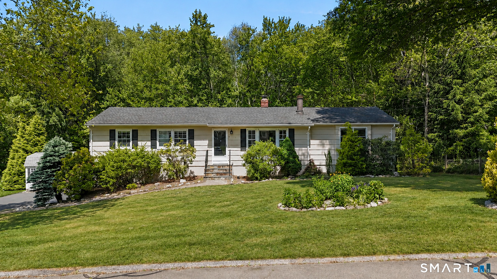 7 Winthrop Drive Shelton CT 06484