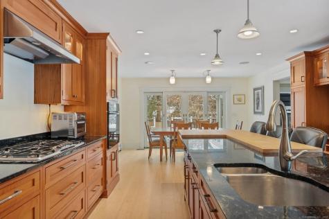 17 Pequot Drive Norwalk CT 06855