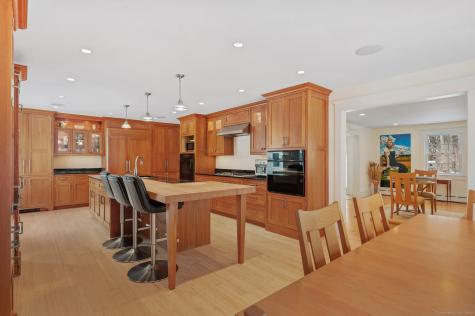 17 Pequot Drive Norwalk CT 06855