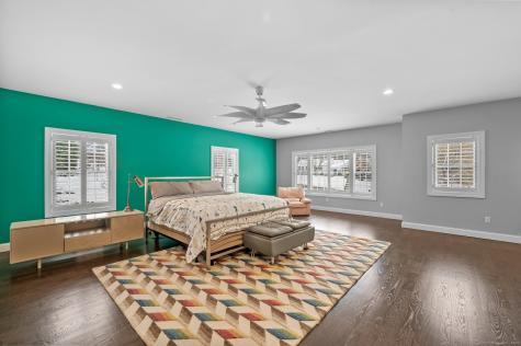 17 Pequot Drive Norwalk CT 06855