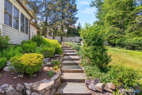28 East Lane Darien CT 06820