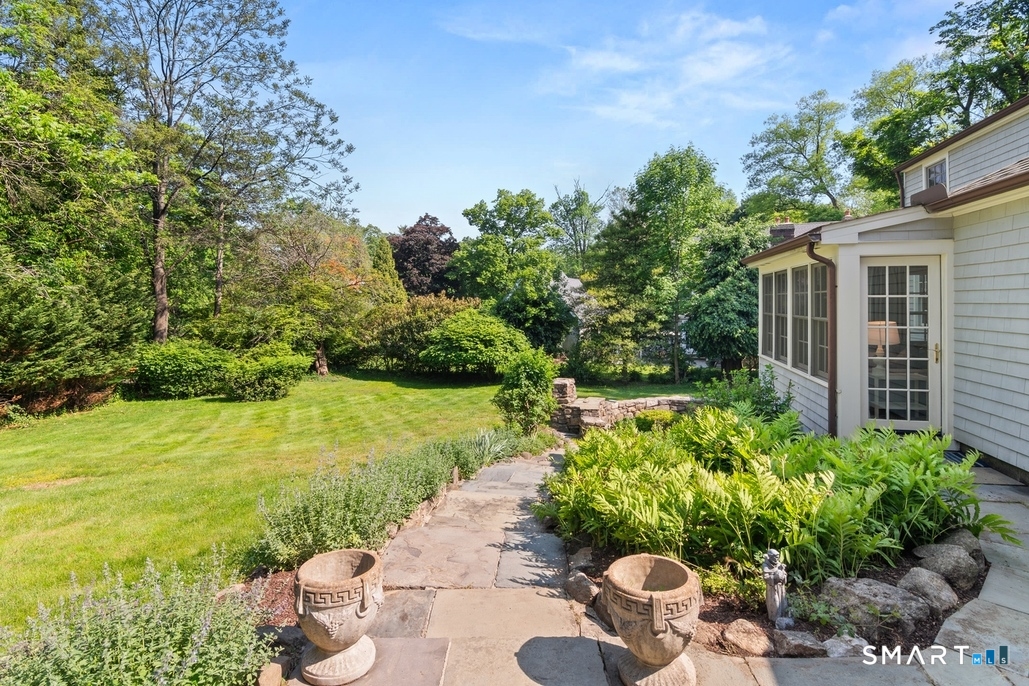 28 East Lane Darien CT 06820