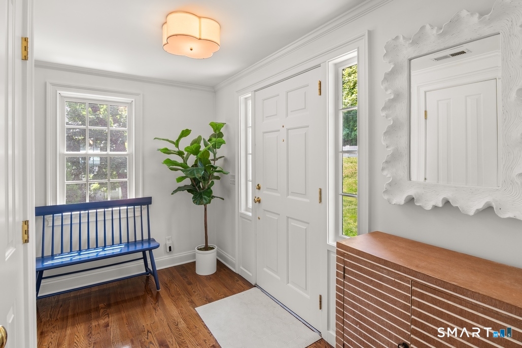 28 East Lane Darien CT 06820