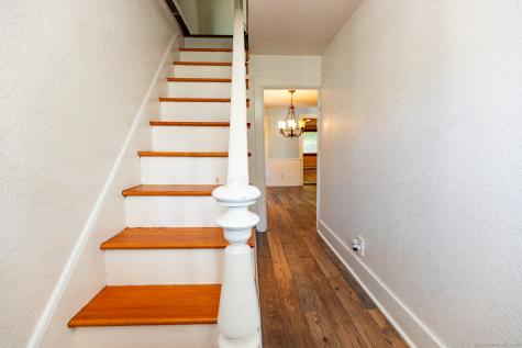 33 Newton Street Norwich CT 06360