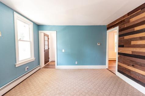 33 Newton Street Norwich CT 06360