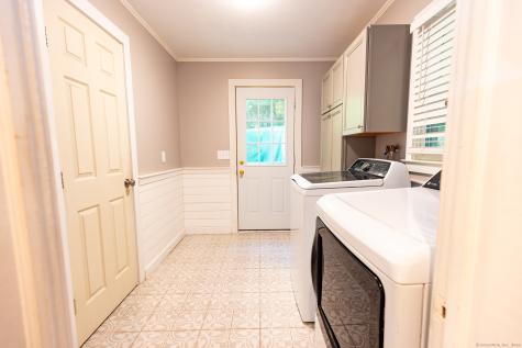 33 Newton Street Norwich CT 06360