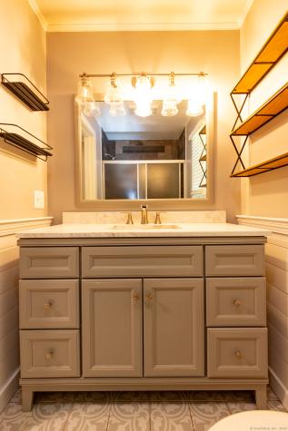 33 Newton Street Norwich CT 06360