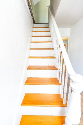 33 Newton Street Norwich CT 06360