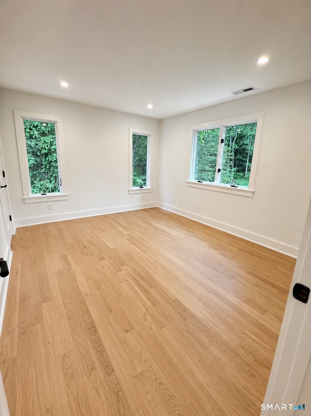 29 Flint Rock Road Stamford CT 06903