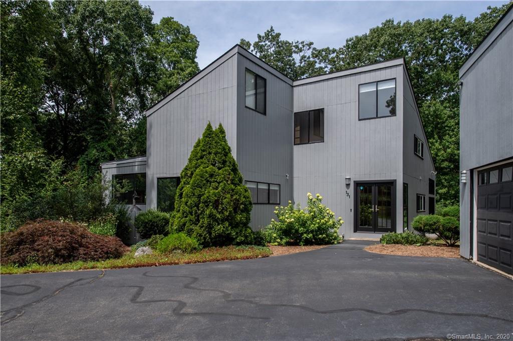 131 Russett Drive Guilford CT 06437