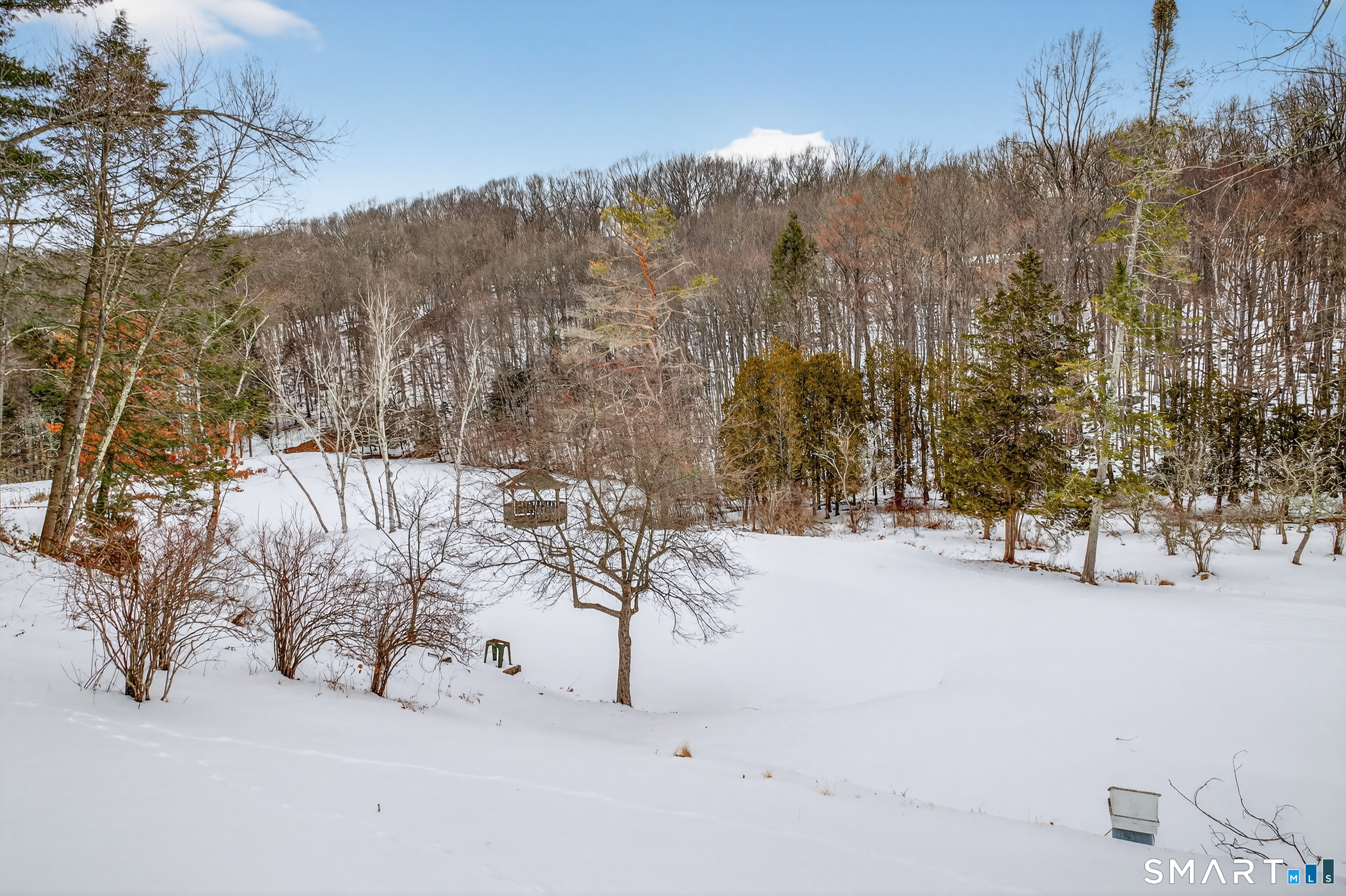 61 Edwards Road Bethany CT 06524