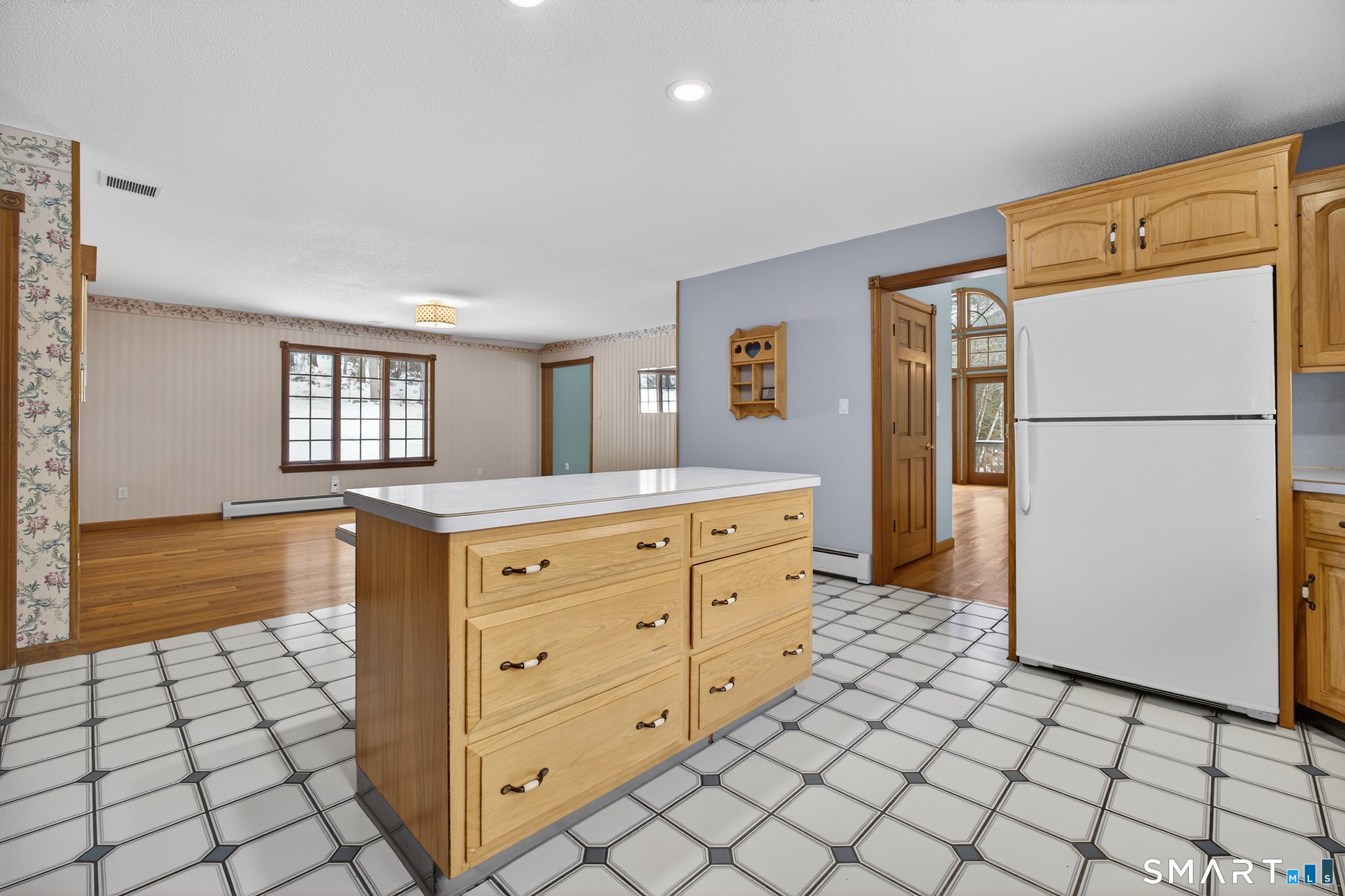 61 Edwards Road Bethany CT 06524