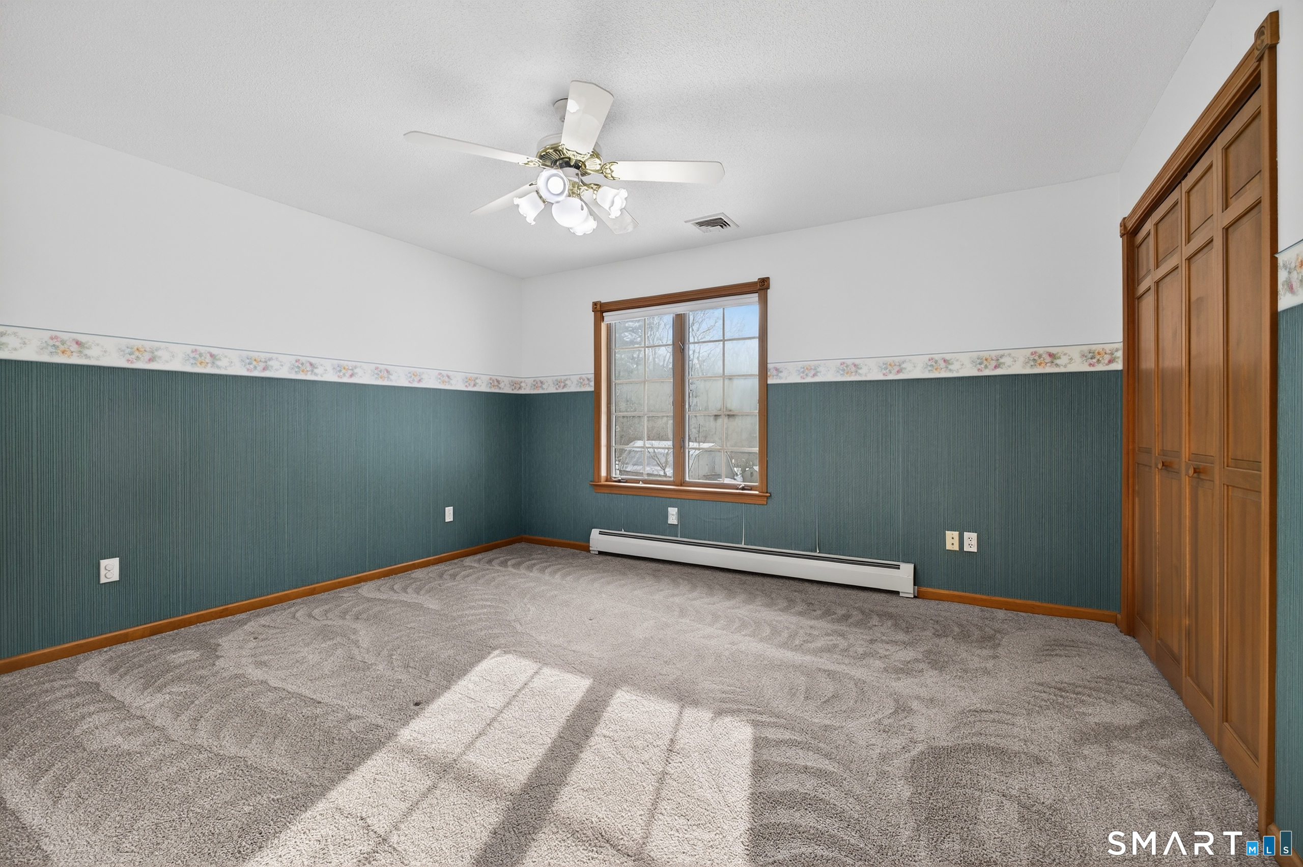 61 Edwards Road Bethany CT 06524