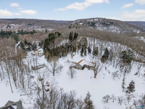 61 Edwards Road Bethany CT 06524