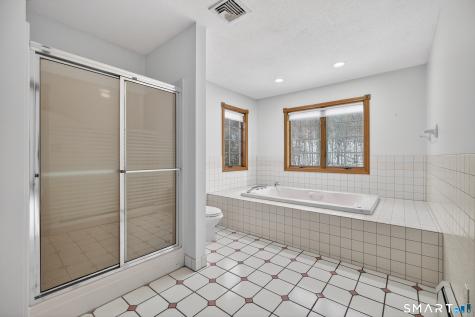 61 Edwards Road Bethany CT 06524