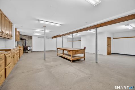 61 Edwards Road Bethany CT 06524