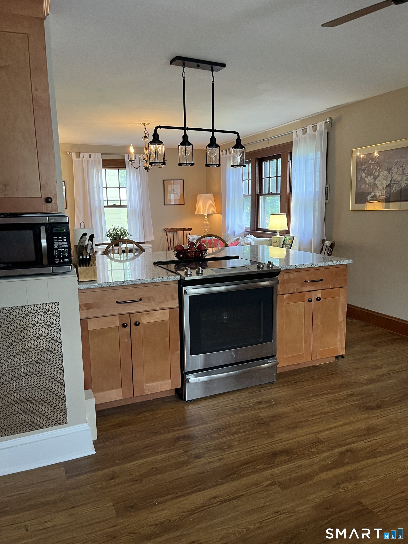 241 Henry Street Manchester CT 06042