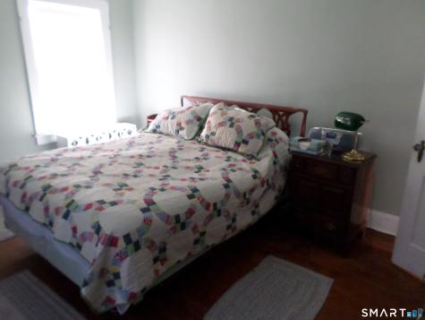 241 Henry Street Manchester CT 06042