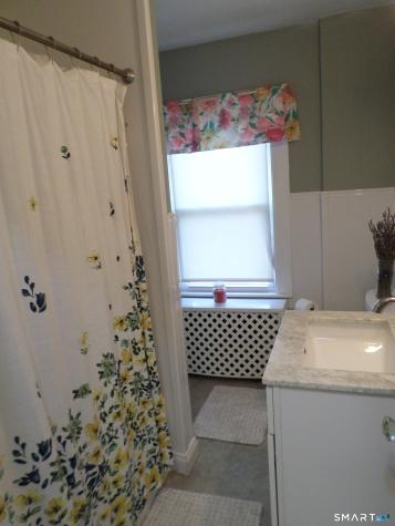 241 Henry Street Manchester CT 06042