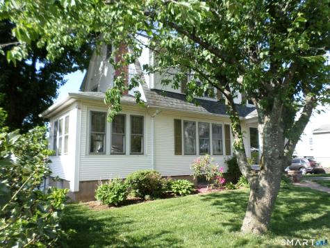 241 Henry Street Manchester CT 06042
