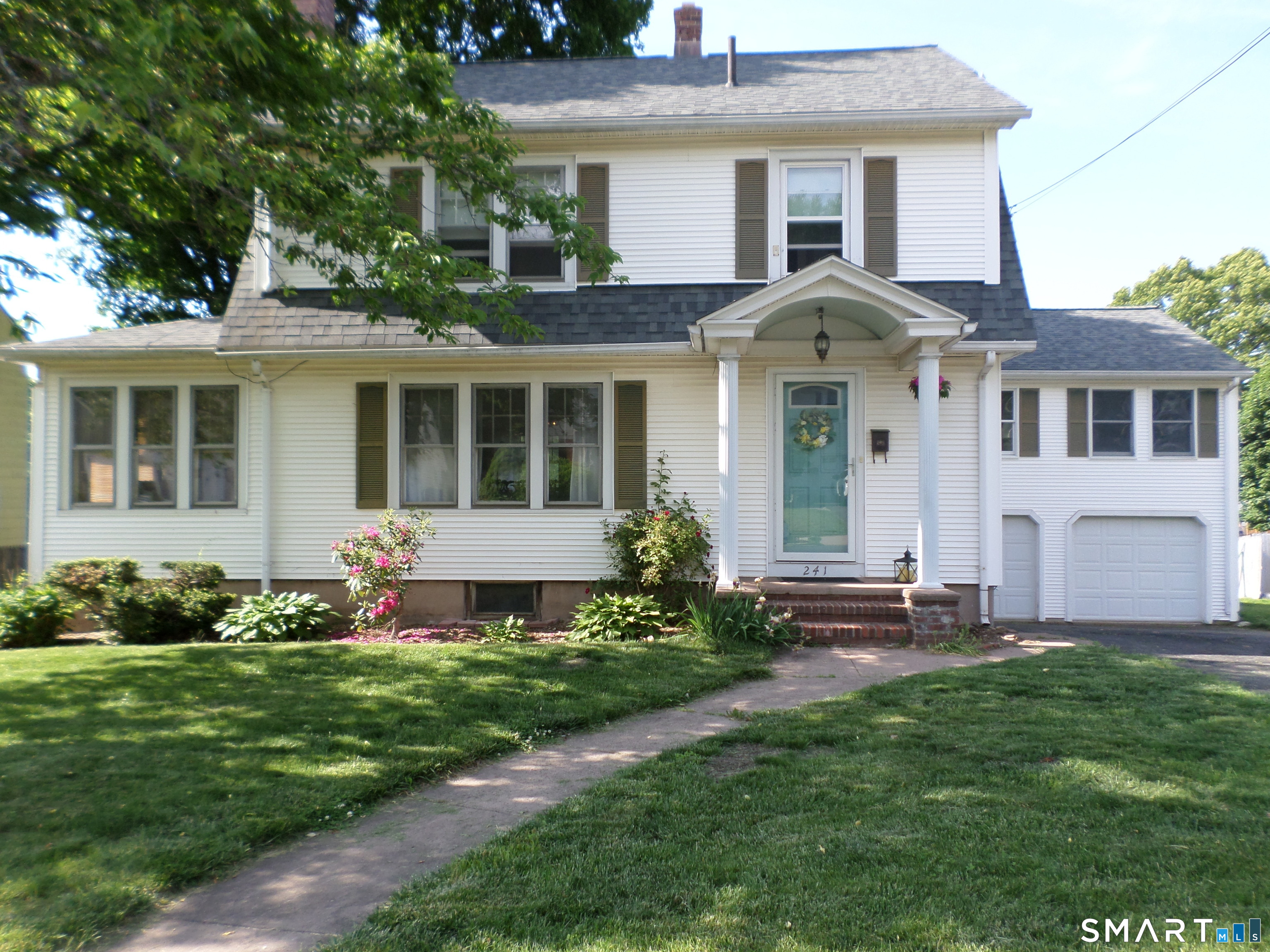 241 Henry Street Manchester CT 06042