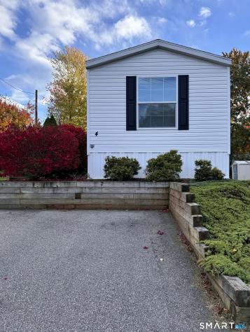 4 South Terrace Vernon CT 06066