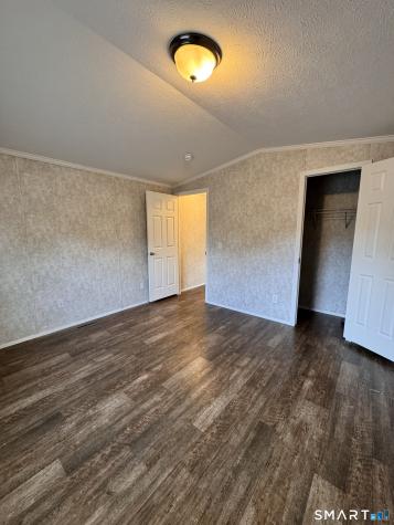 4 South Terrace Vernon CT 06066