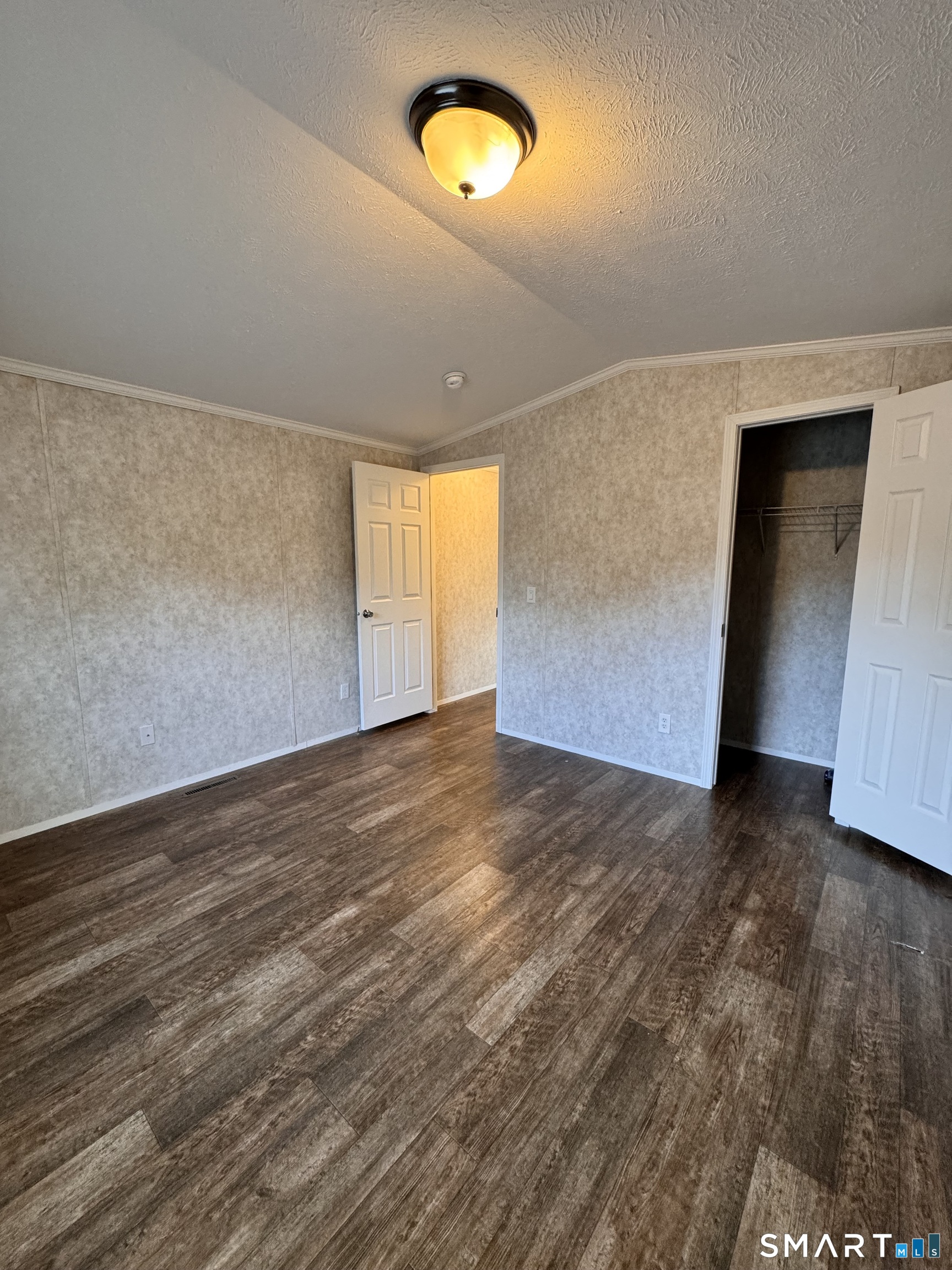 4 South Terrace Vernon CT 06066