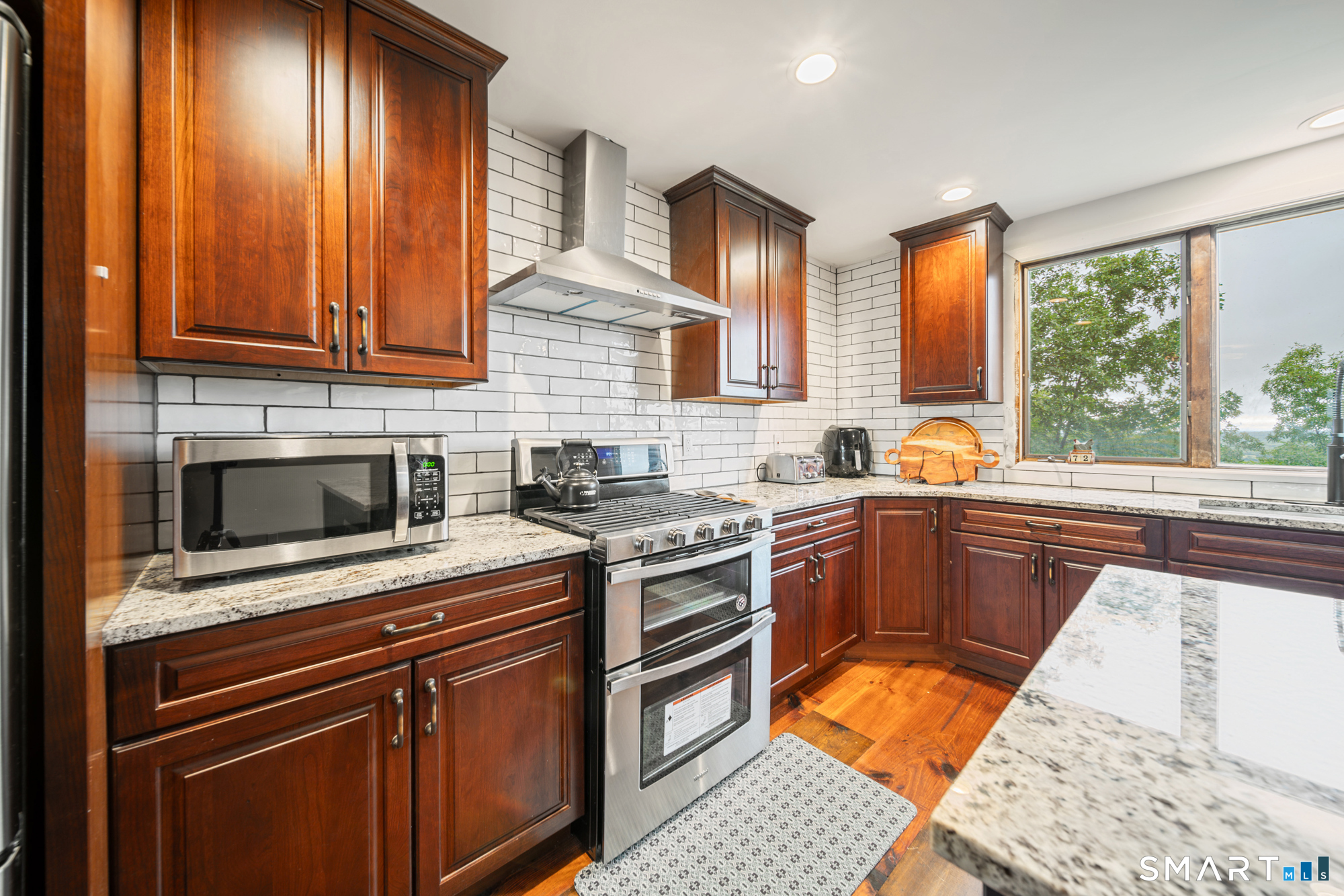 33 Skyline Drive Sherman CT 06784