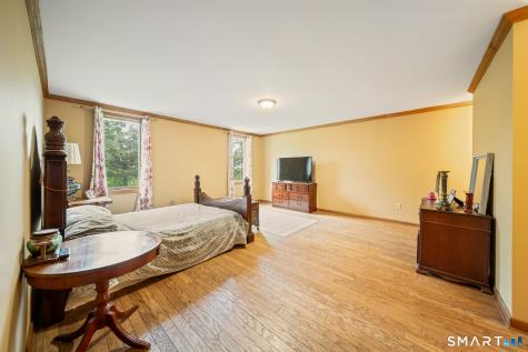 33 Skyline Drive Sherman CT 06784