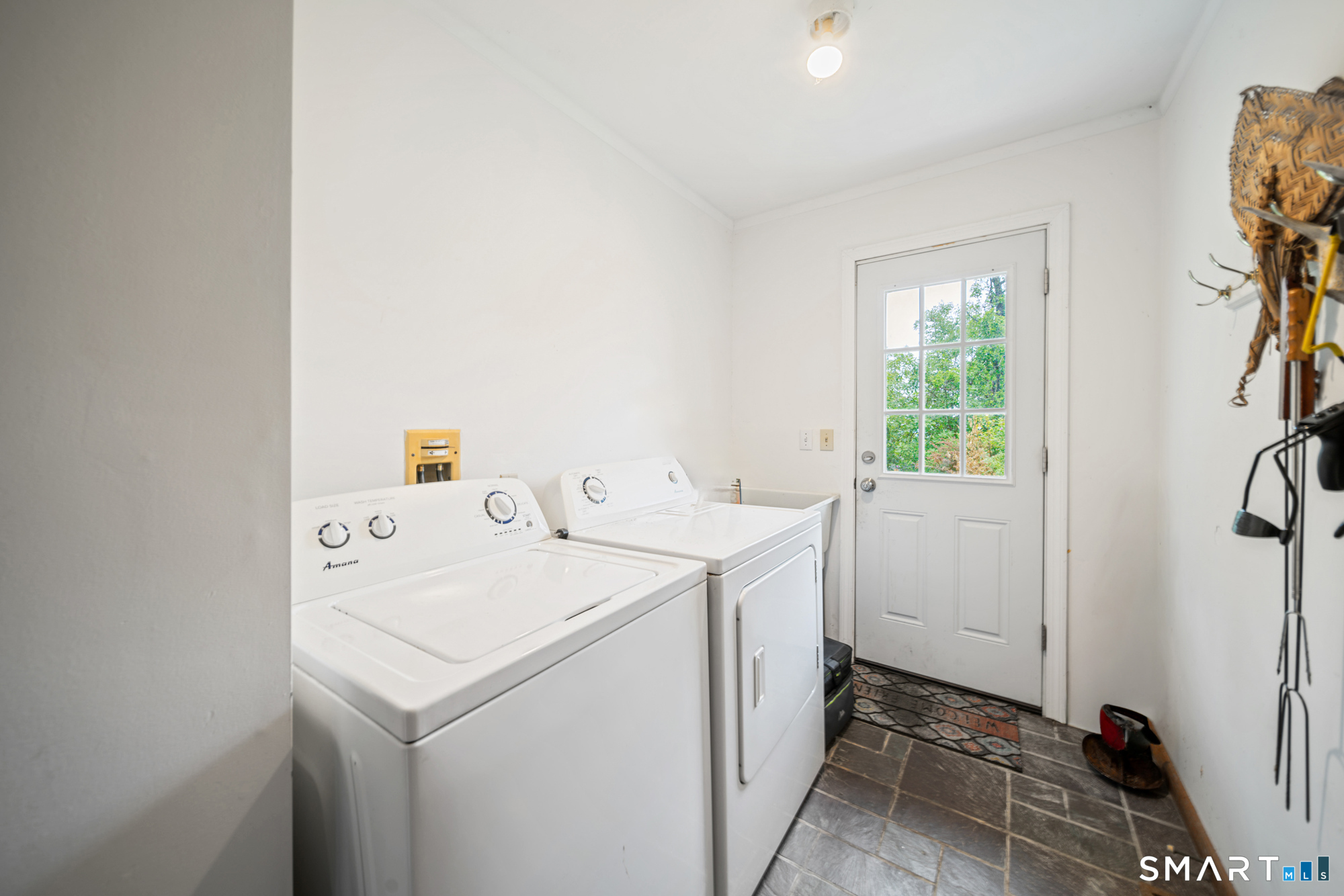 33 Skyline Drive Sherman CT 06784