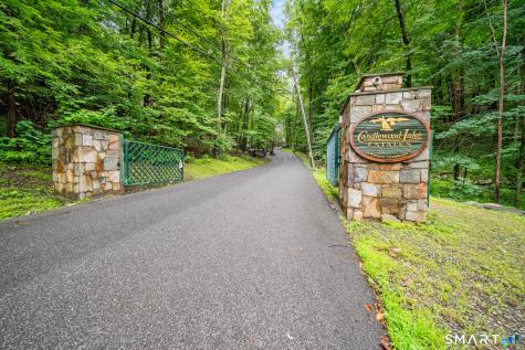 33 Skyline Drive Sherman CT 06784