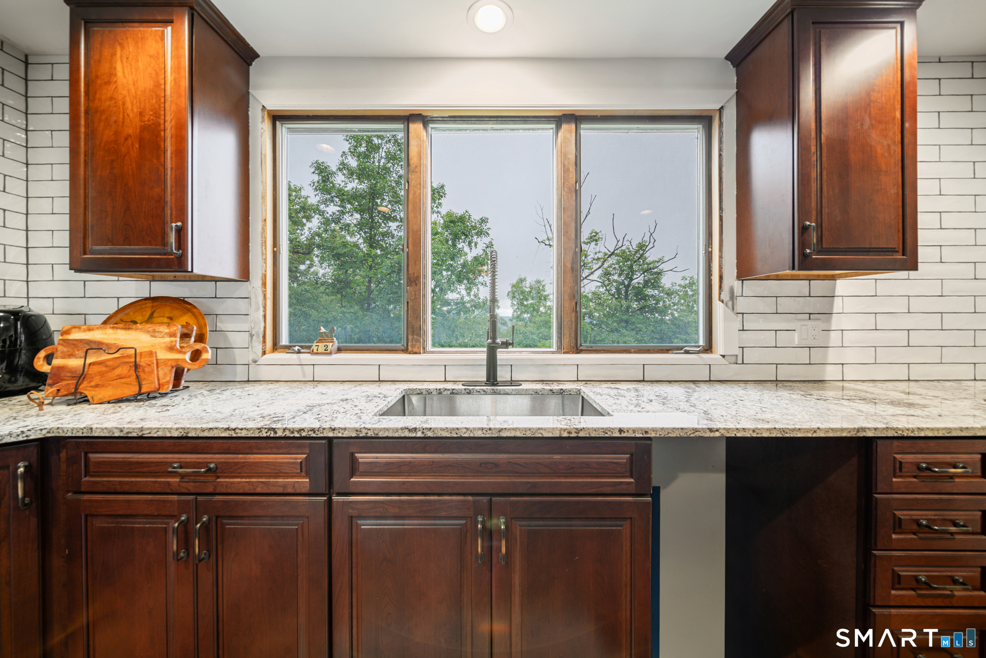 33 Skyline Drive Sherman CT 06784