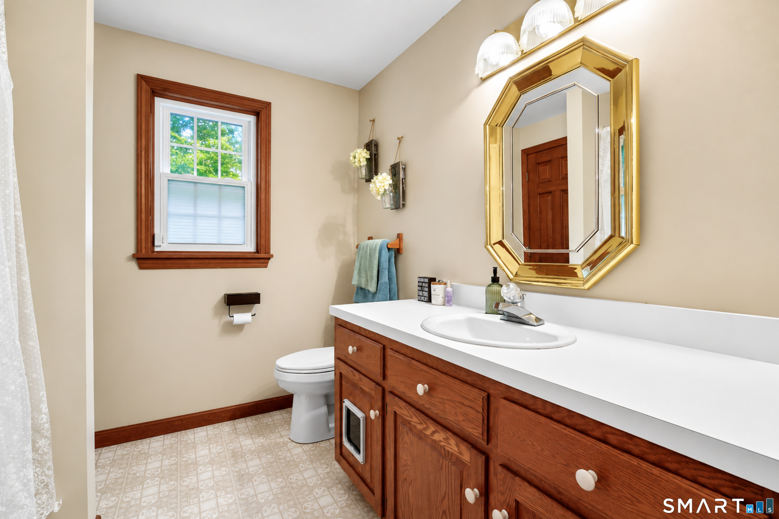 142 Ford Road Woodbridge CT 06525