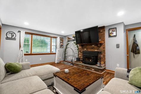 142 Ford Road Woodbridge CT 06525
