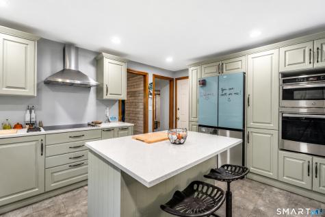 142 Ford Road Woodbridge CT 06525