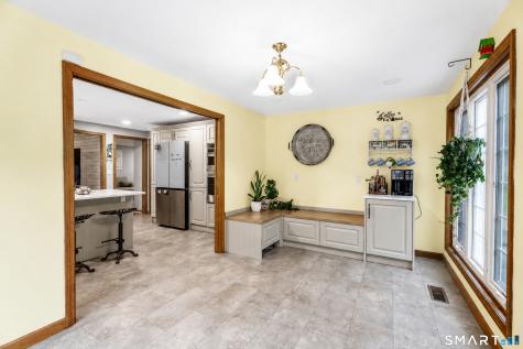 142 Ford Road Woodbridge CT 06525
