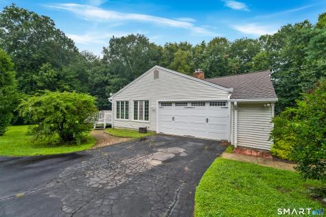 142 Ford Road Woodbridge CT 06525