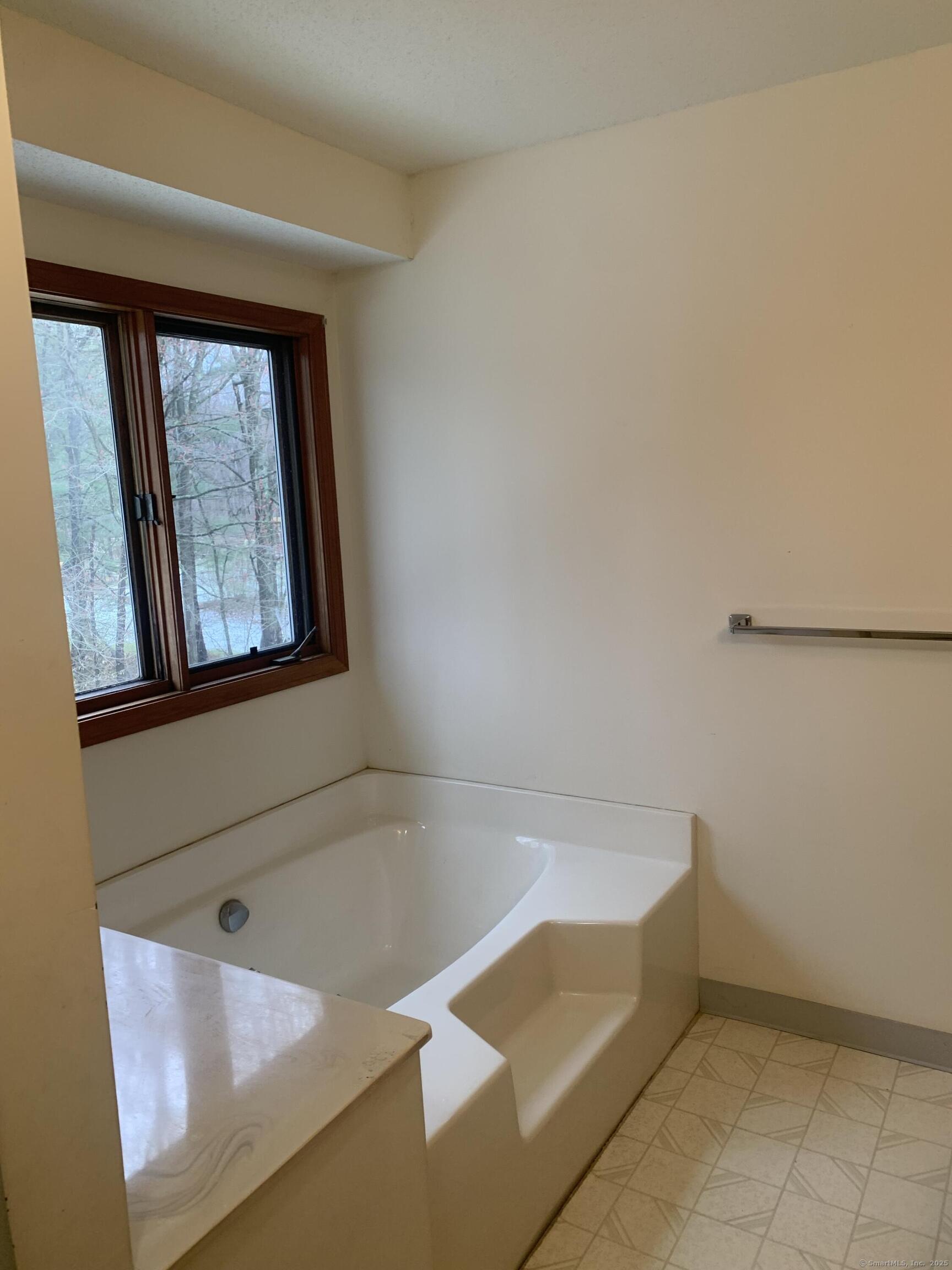 58 Amanda Circle Windsor CT 06095