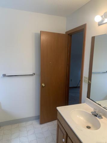 58 Amanda Circle Windsor CT 06095