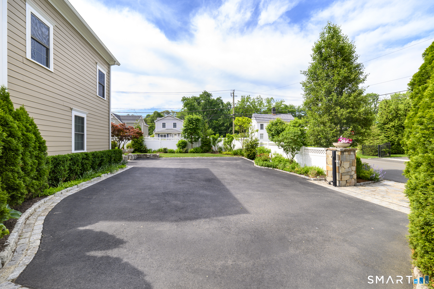 354 Oaklawn Avenue Stamford CT 06905