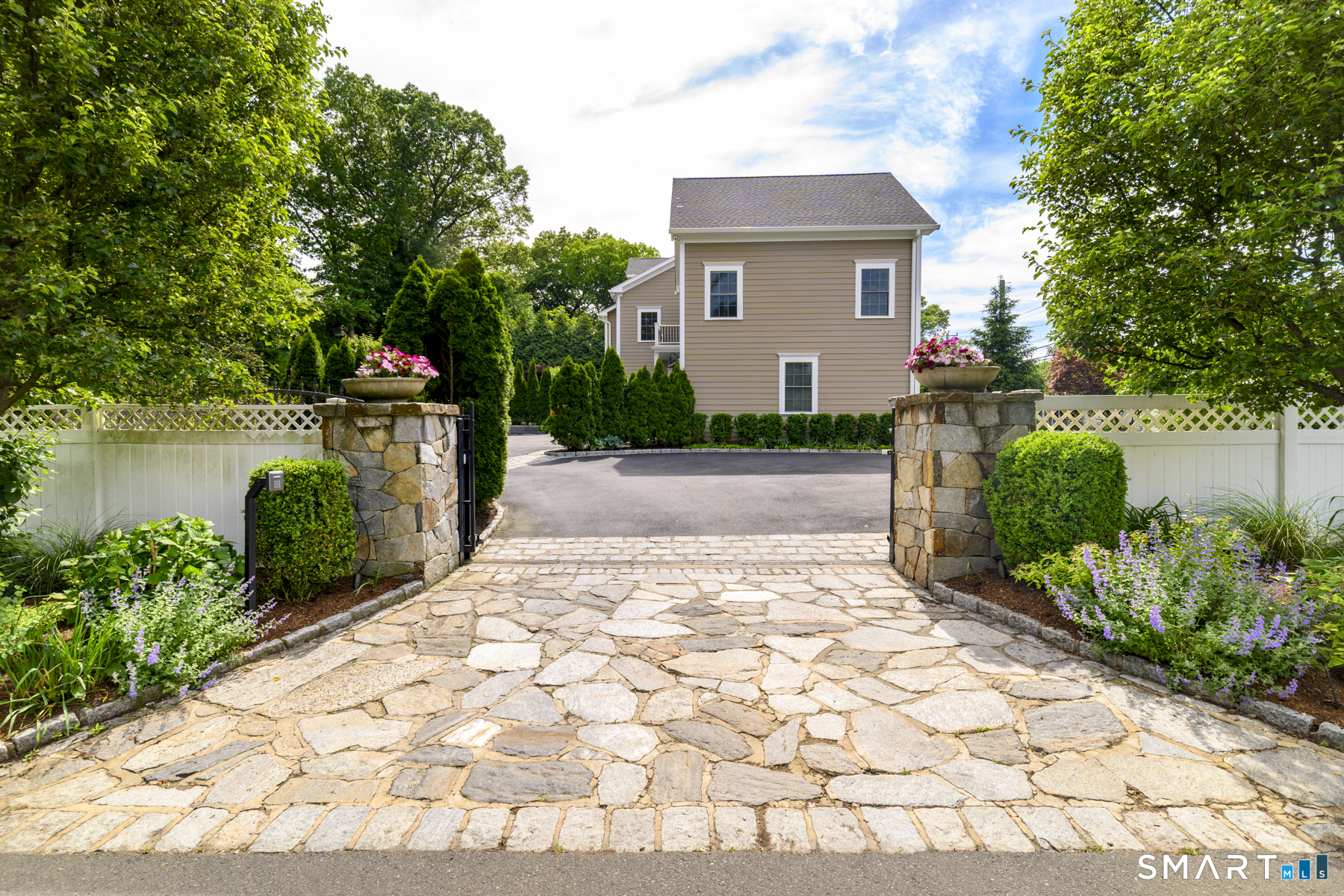 354 Oaklawn Avenue Stamford CT 06905