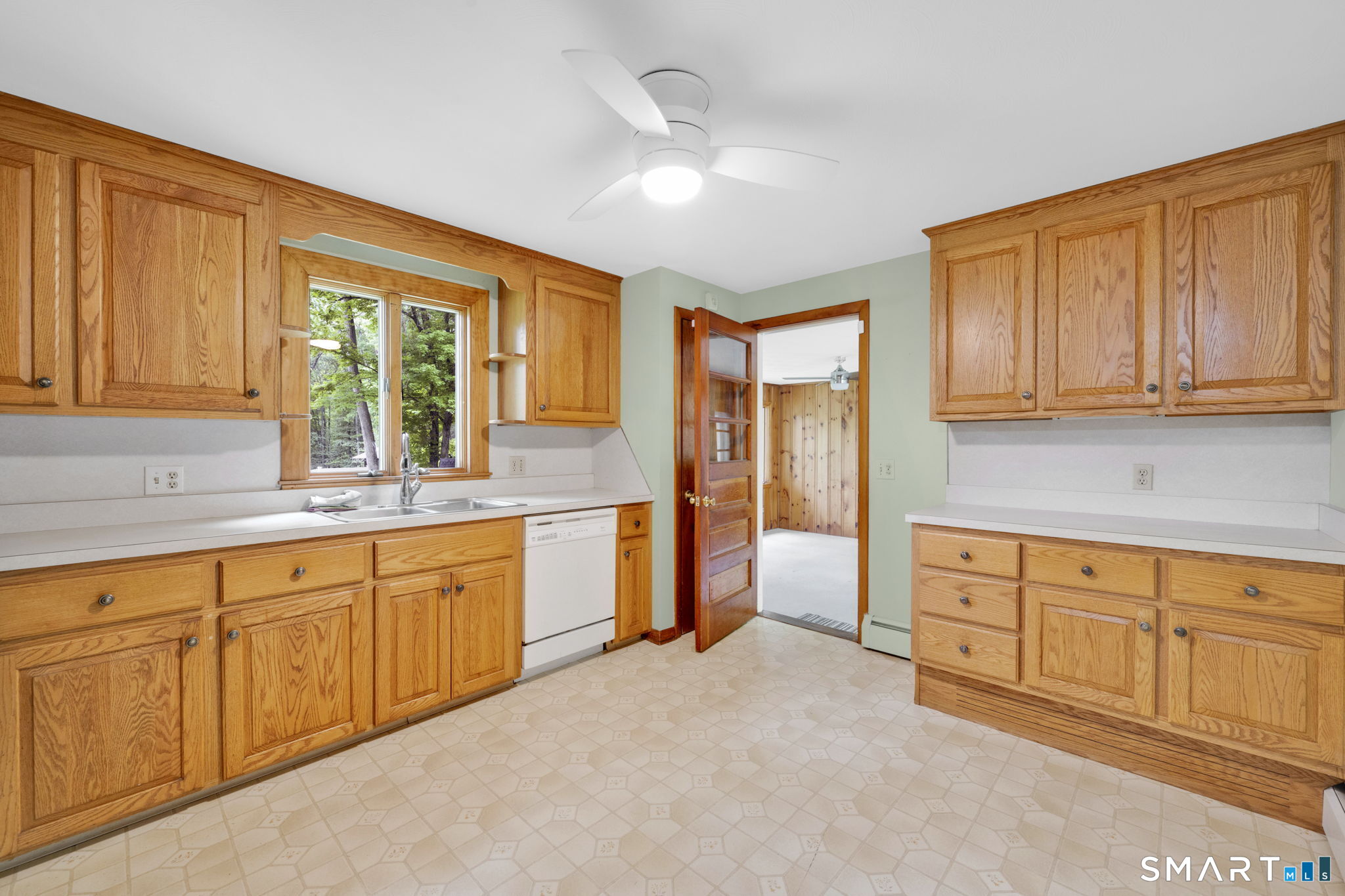 435 Abbe Rd Extension South Windsor CT 06074