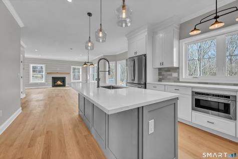 1427 Monroe Turnpike Monroe CT 06468