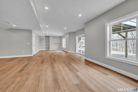 1427 Monroe Turnpike Monroe CT 06468
