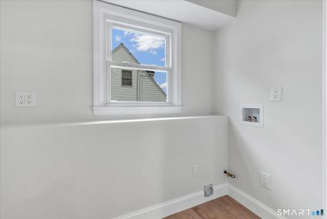 29 Meetinghouse Lane Milford CT 06460
