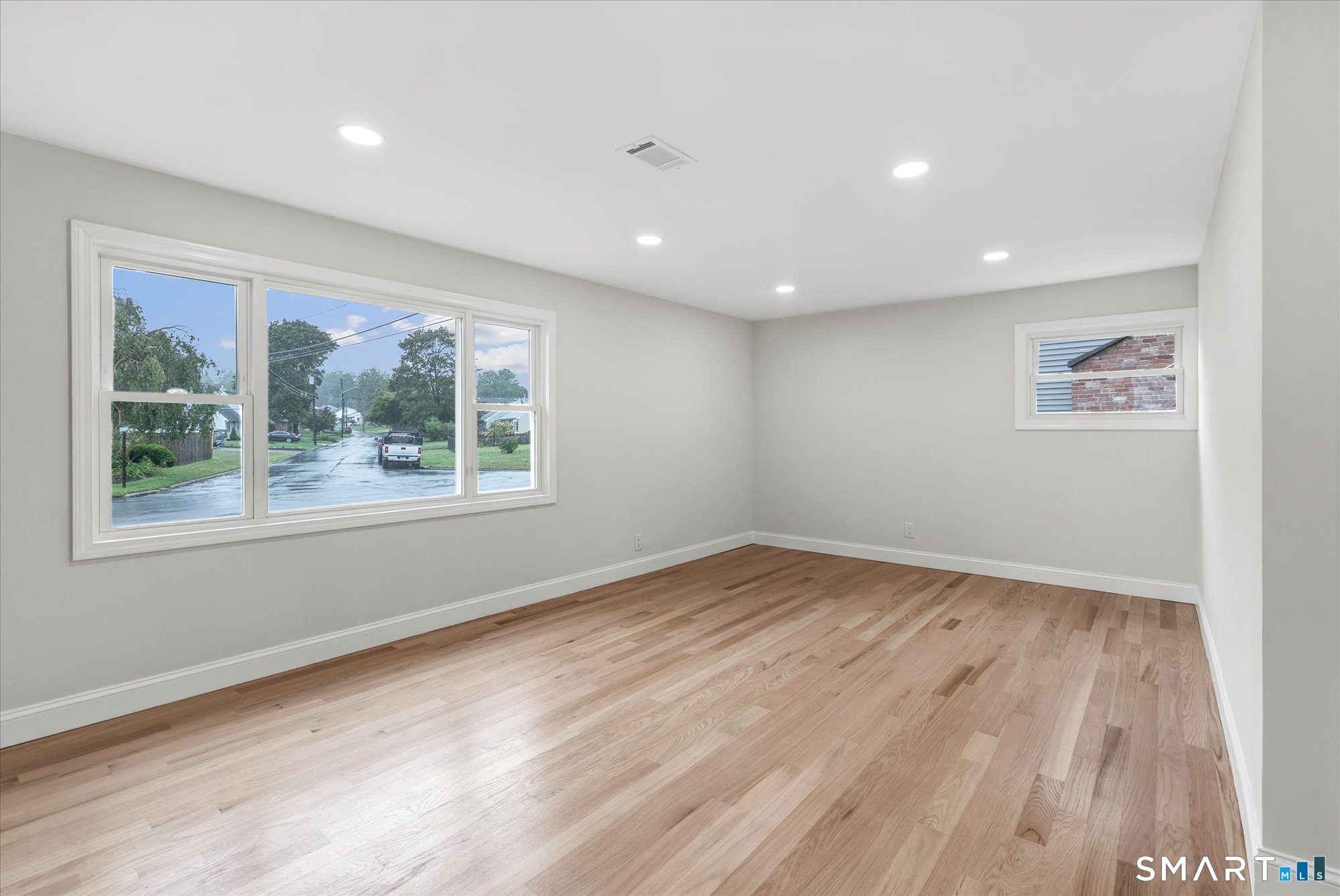 29 Meetinghouse Lane Milford CT 06460