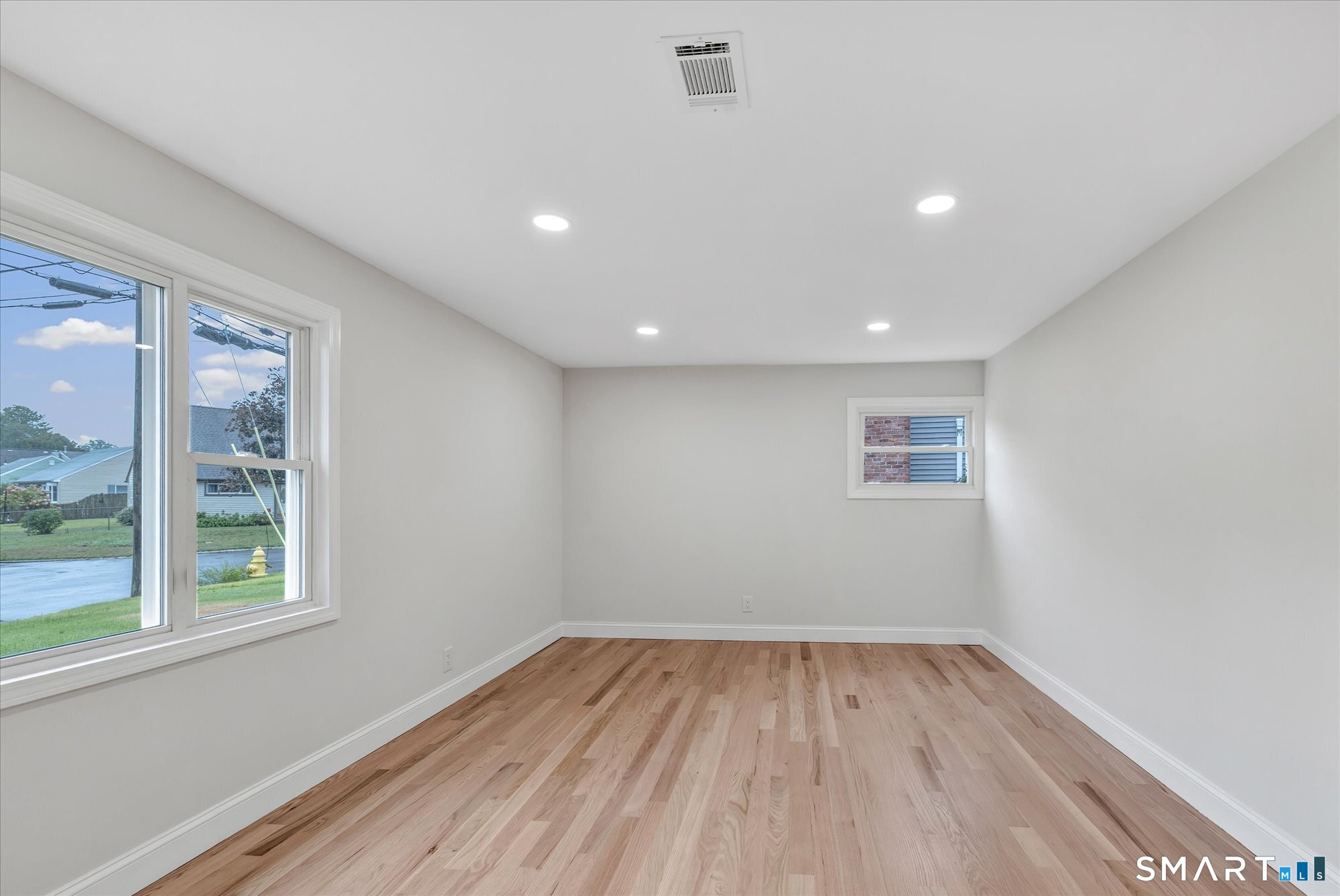29 Meetinghouse Lane Milford CT 06460
