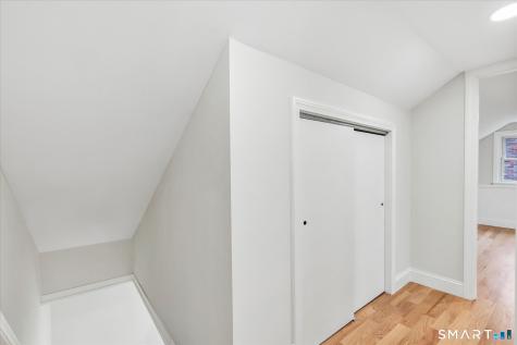 29 Meetinghouse Lane Milford CT 06460